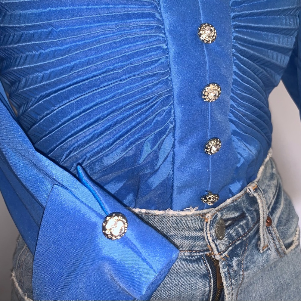 v i n t a g e :: Dramatic Pleated Glam Rhinestone Statement Blouse - Picture 11 of 13